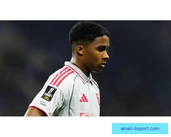 恩德里克伯纳乌首秀进球点燃皇马球迷热情