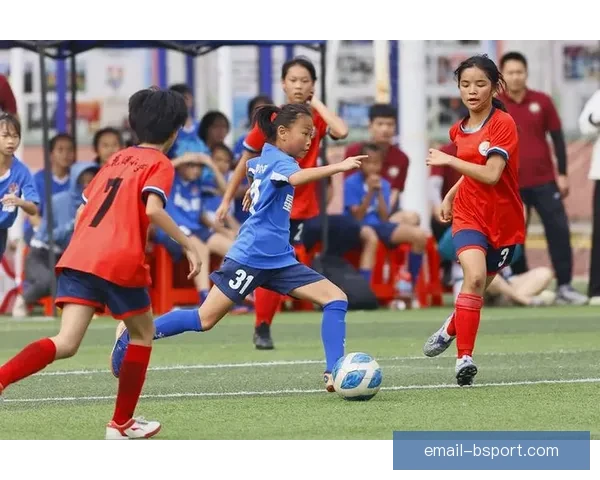 西甲联盟携手北美教育机构推动校园足球奖学金项目助力青少年发展